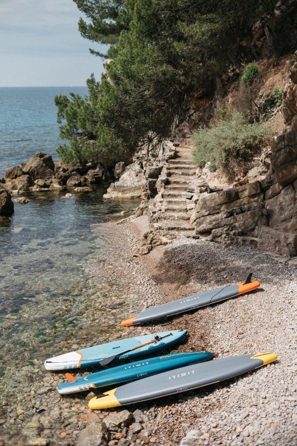 Exclusive Waterfront Villa - Cote Dazur Le Pradet Exterior photo